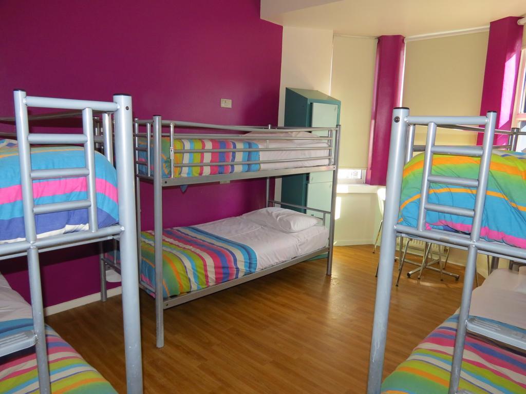 Nosda Studio Hostel Cardiff Room photo