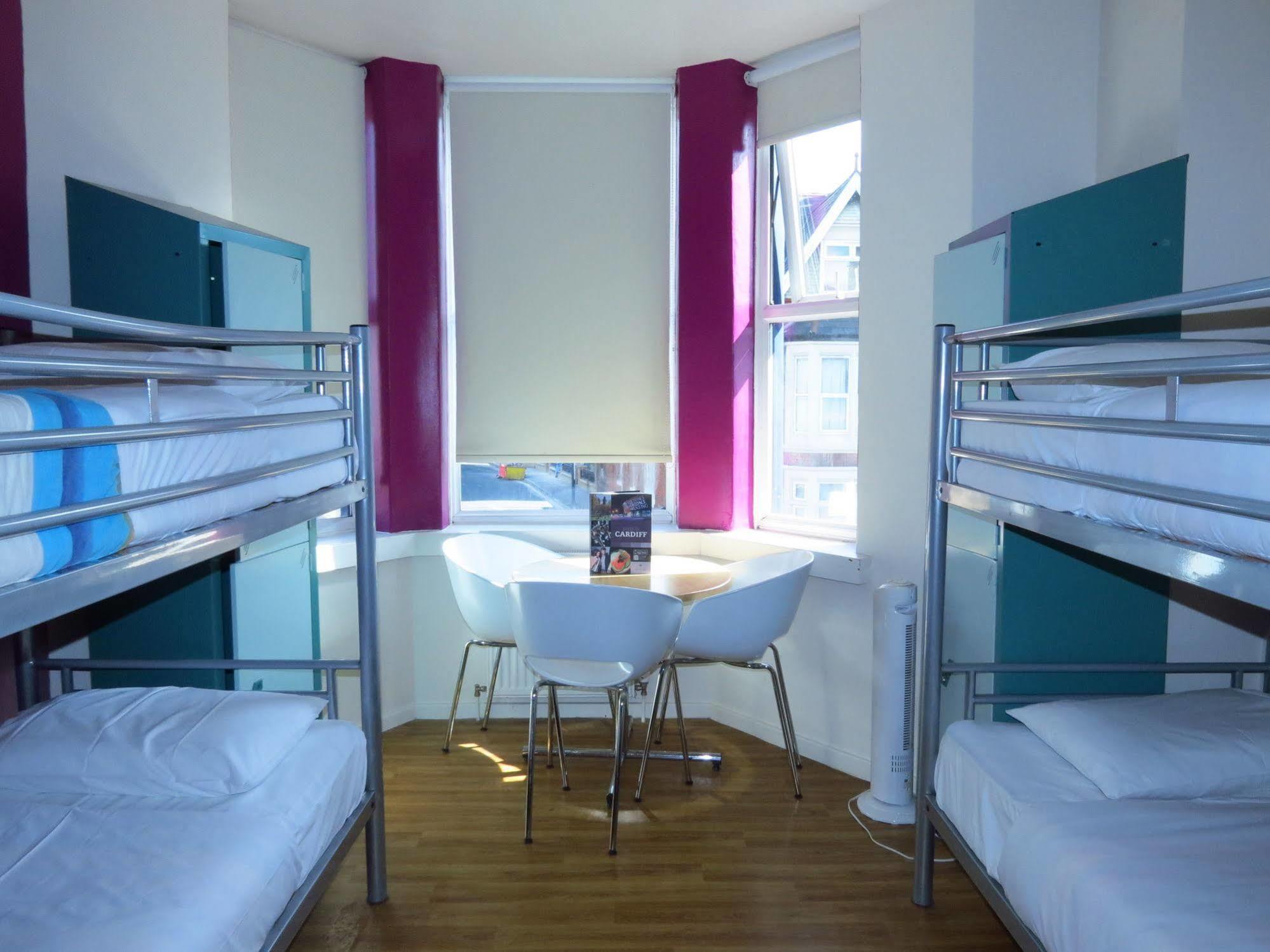 Nosda Studio Hostel Cardiff Exterior photo